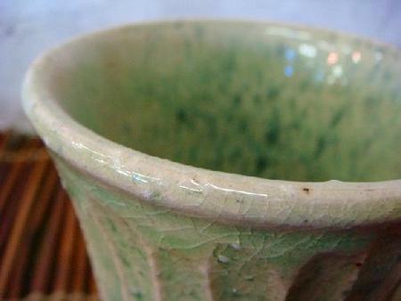 信楽焼　立線マグカップ(あぜ・緑釉)